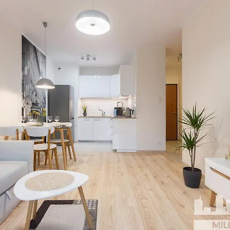 Apartamento Millennium Awangarda Mint Varsóvia