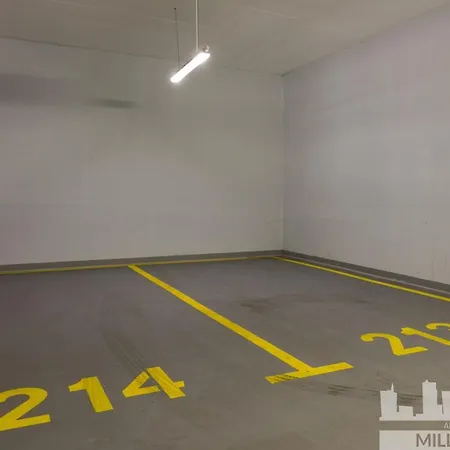 Millennium Awangarda Mint * Варшава